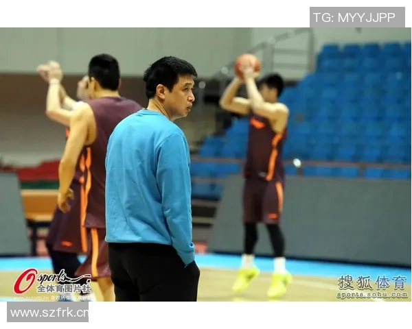 尤文图斯训练动态麦肯尼与小孔塞桑独自备战布雷默热格罗瓦暂时休息