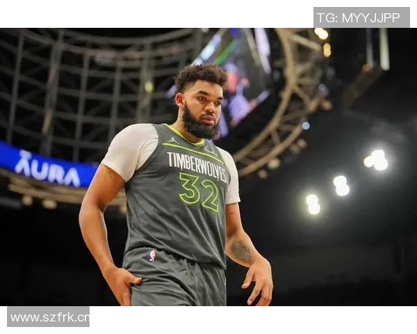 芬奇盛赞海兰德实力出众传球与得分兼备的聪明球员