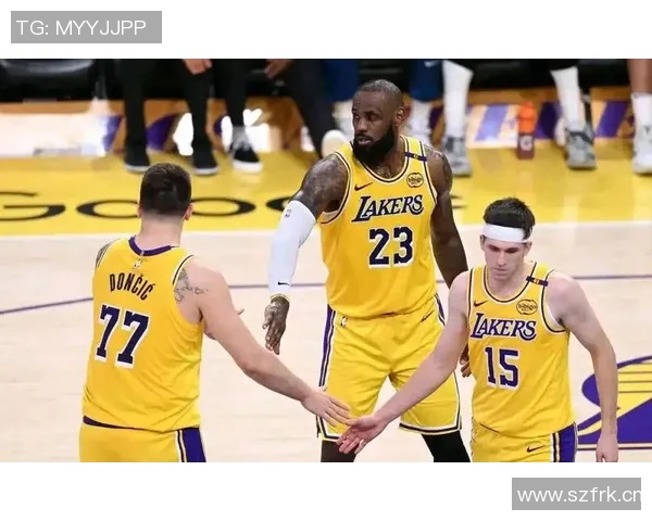 詹姆斯谈战术选择若我执教将主动犯规保领先优势