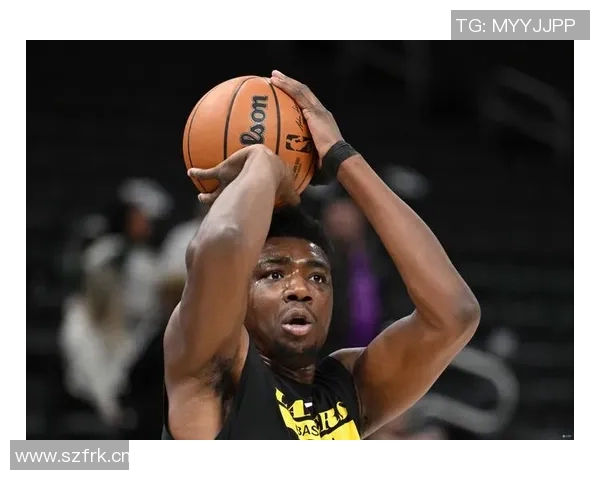 托马斯状态平平20投6中三分球命中率低迷仅获19分表现不佳